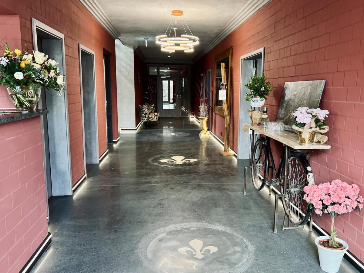 Zweirad Hotel Lenne Σβερίν Εξωτερικό φωτογραφία