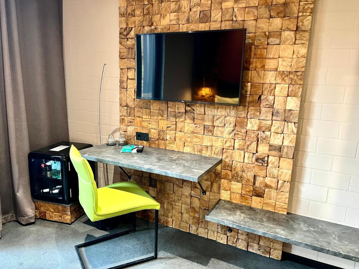 Zweirad Hotel Lenne Σβερίν Εξωτερικό φωτογραφία