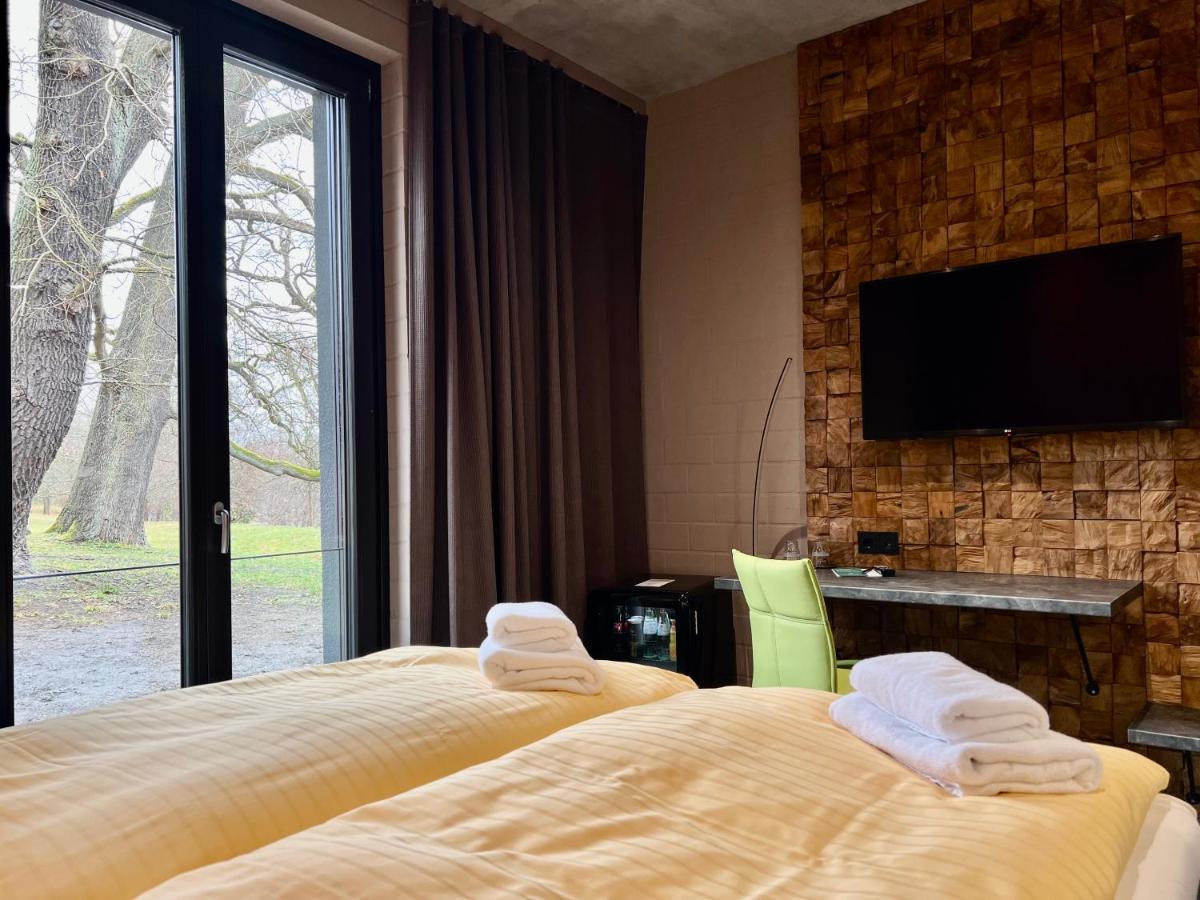 Zweirad Hotel Lenne Σβερίν Εξωτερικό φωτογραφία